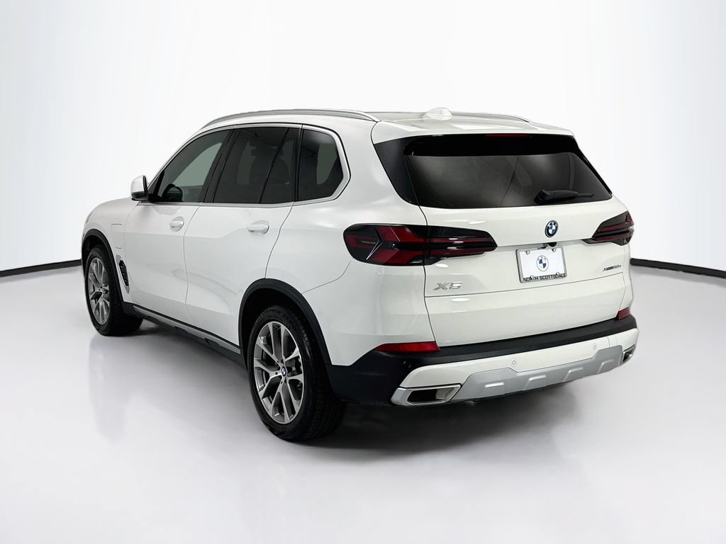 Certified 2026 BMW X5 xDrive50e w/ Climate Comfort Package AWD/4WD image 7