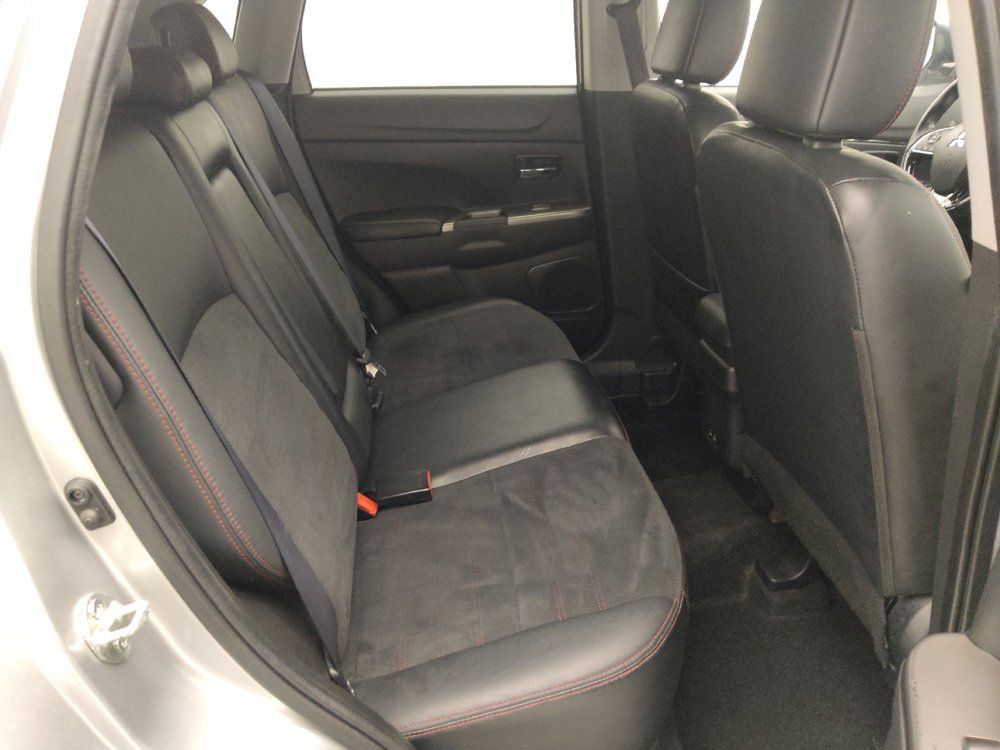 Used 2022 Mitsubishi Outlander Sport SE image 19