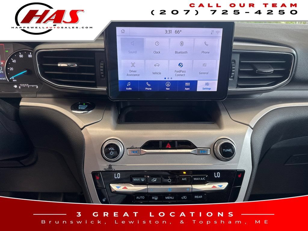 Used 2021 Ford Explorer XLT w/ Equipment Group 202A AWD/4WD image 17