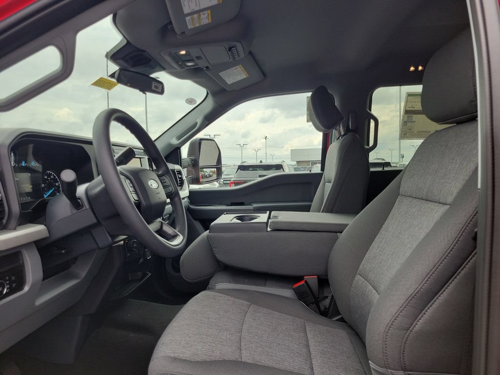 New 2026 Ford F250 XL w/ STX Appearance Package AWD/4WD image 18