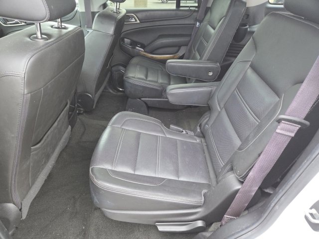 Used 2017 GMC Yukon Denali w/ Open Road Package AWD/4WD image 16