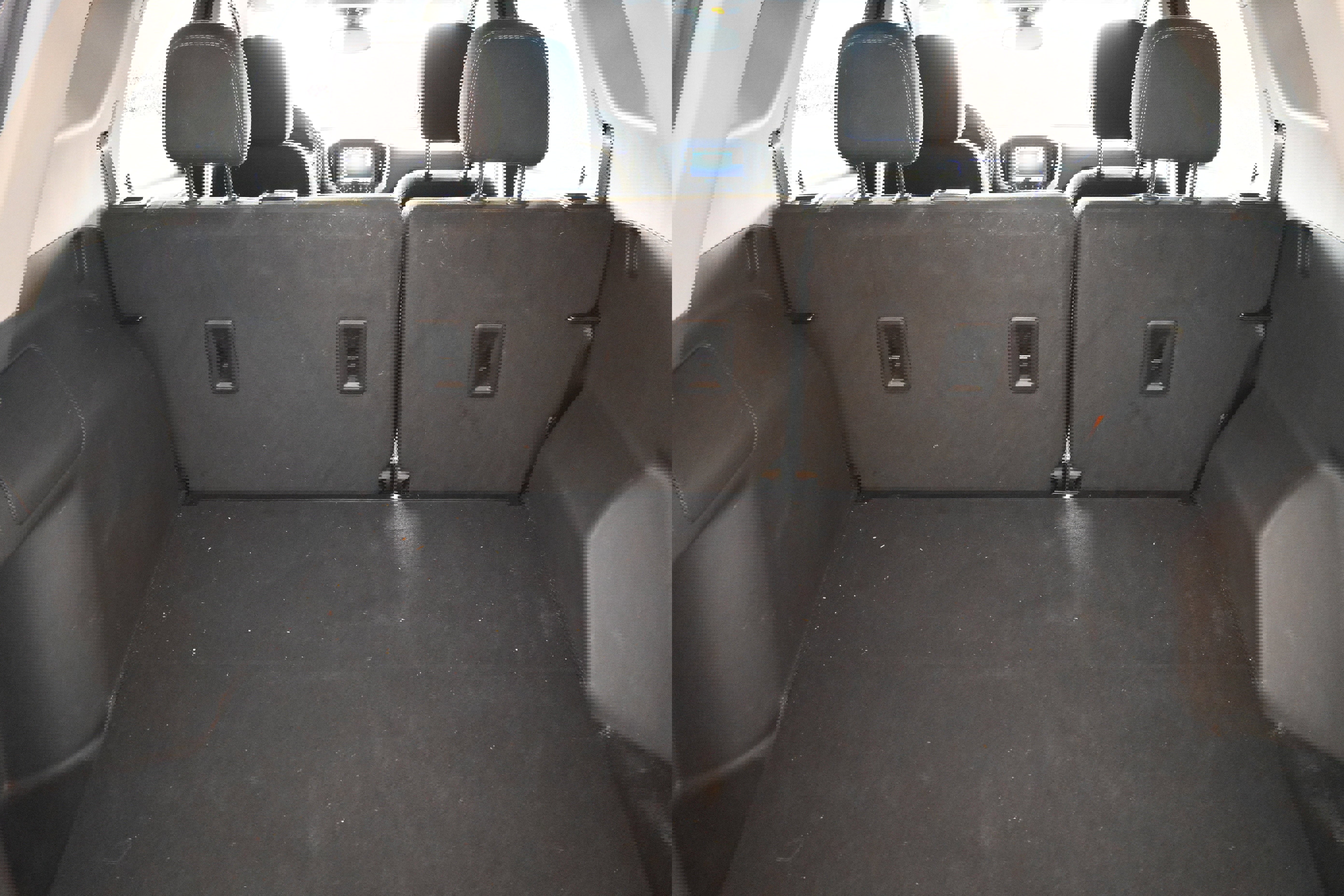 Used 2024 GMC Terrain SLE w/ Driver Convenience Package image 13