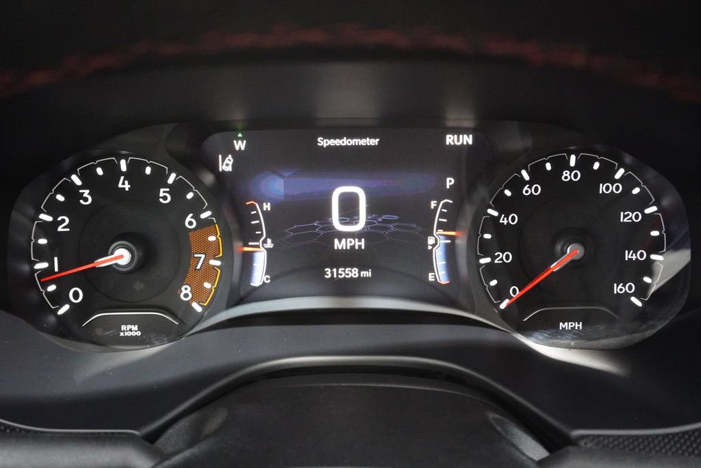 Used 2024 Jeep Compass Trailhawk w/ Trailer Tow Group AWD/4WD image 11