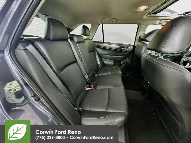 Used 2016 Subaru Outback 2.5i Limited AWD/4WD image 31