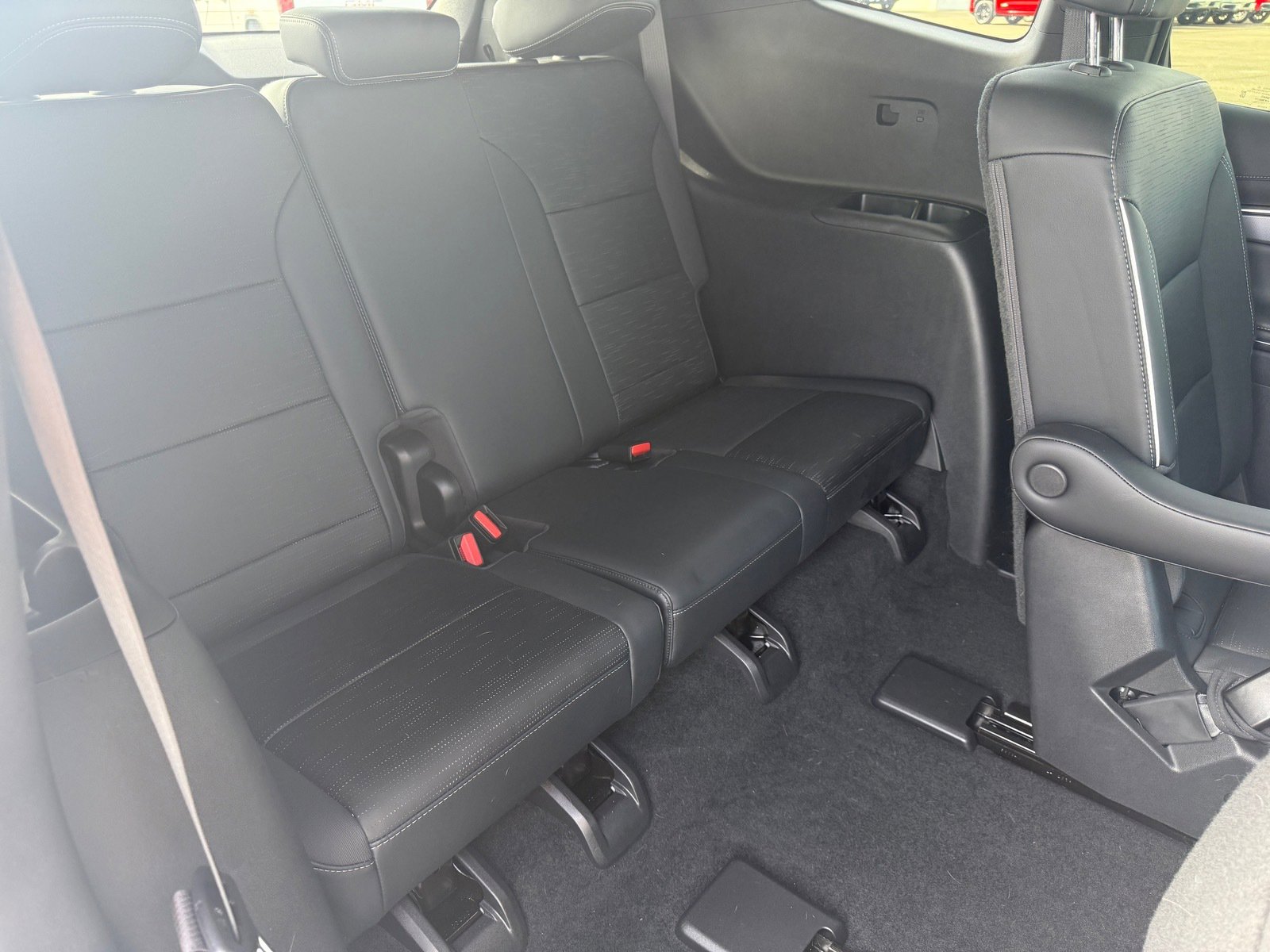 Used 2025 Buick Enclave Sport Touring w/ Power Package image 29