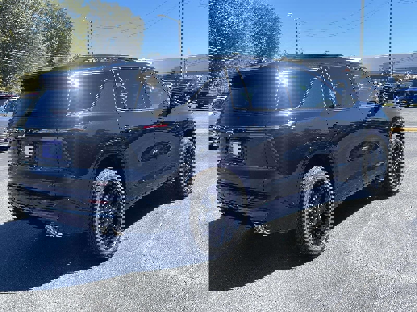 New 2026 Chevrolet Traverse RS w/ LPO, Floor Liner Package image 3