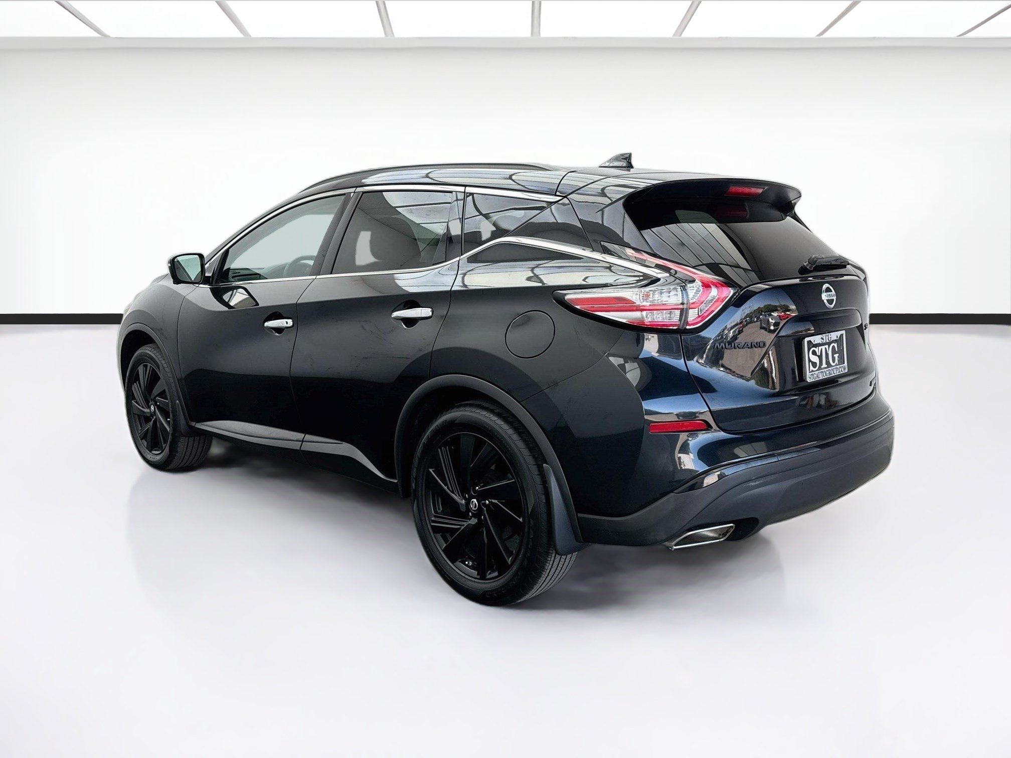 Used 2018 Nissan Murano SL w/ Midnight Edition Package FWD image 6