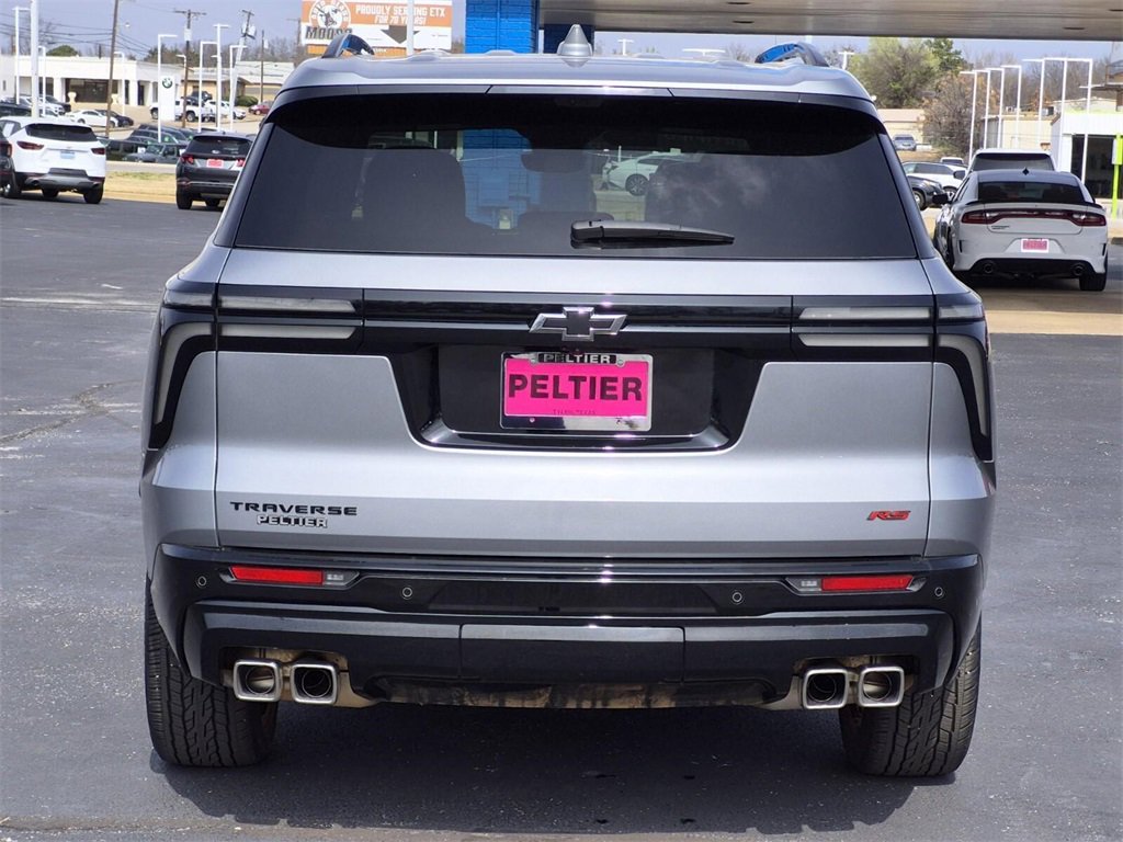 Certified 2025 Chevrolet Traverse RS w/ LPO, Floor Liner Package image 5