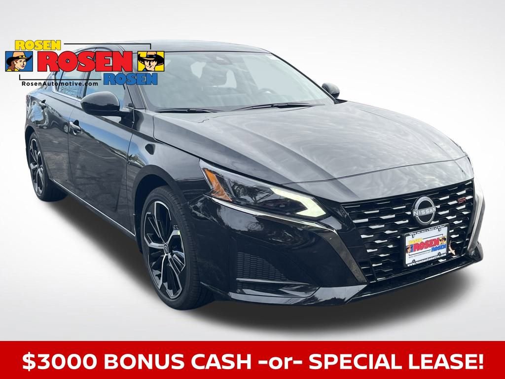 New 2025 Nissan Altima 2.5 SR w/ SR Premium Package image 7