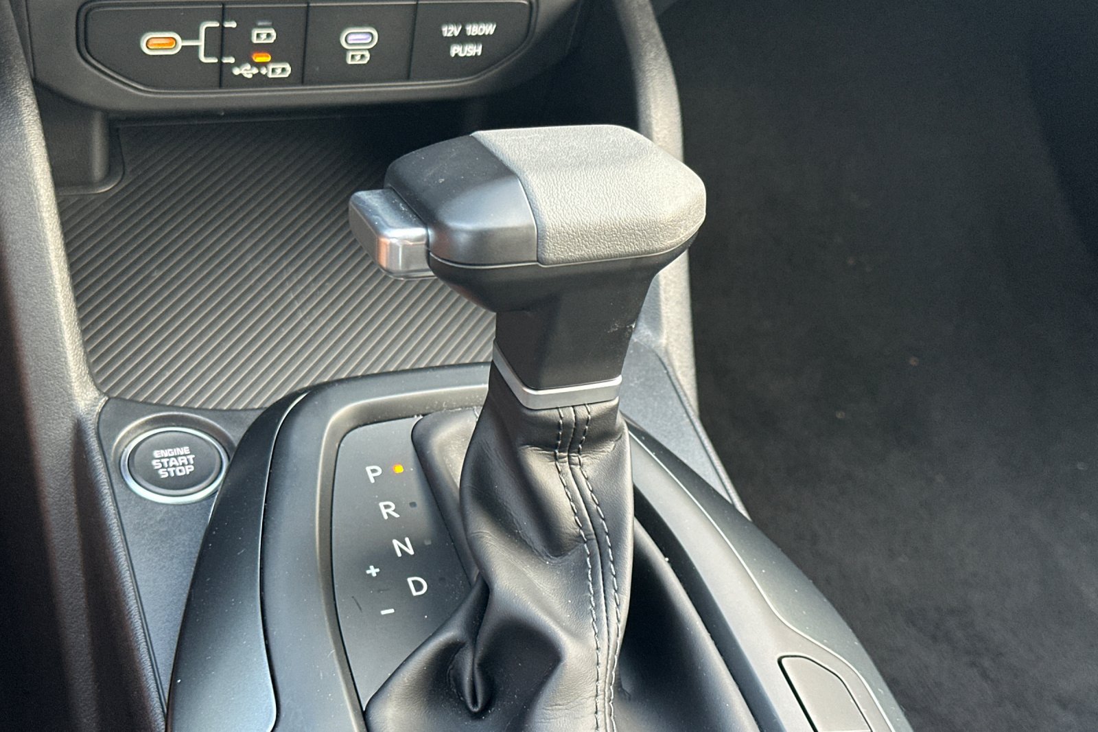 Used 2025 Kia K4 FWD image 30