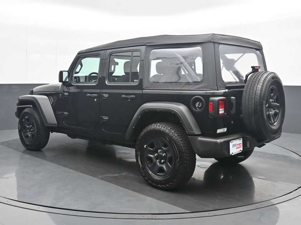 Used 2022 Jeep Wrangler Unlimited Sport AWD/4WD image 4