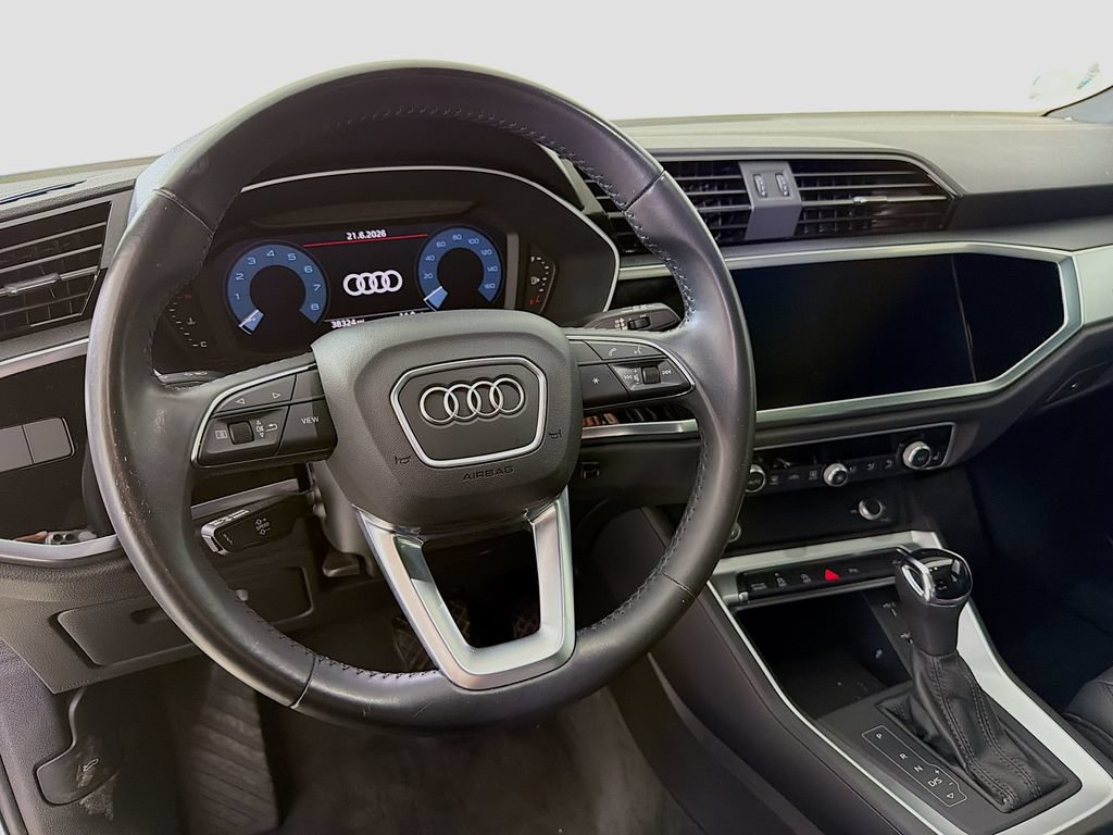 Used 2020 Audi Q3 2.0T Premium AWD/4WD image 14