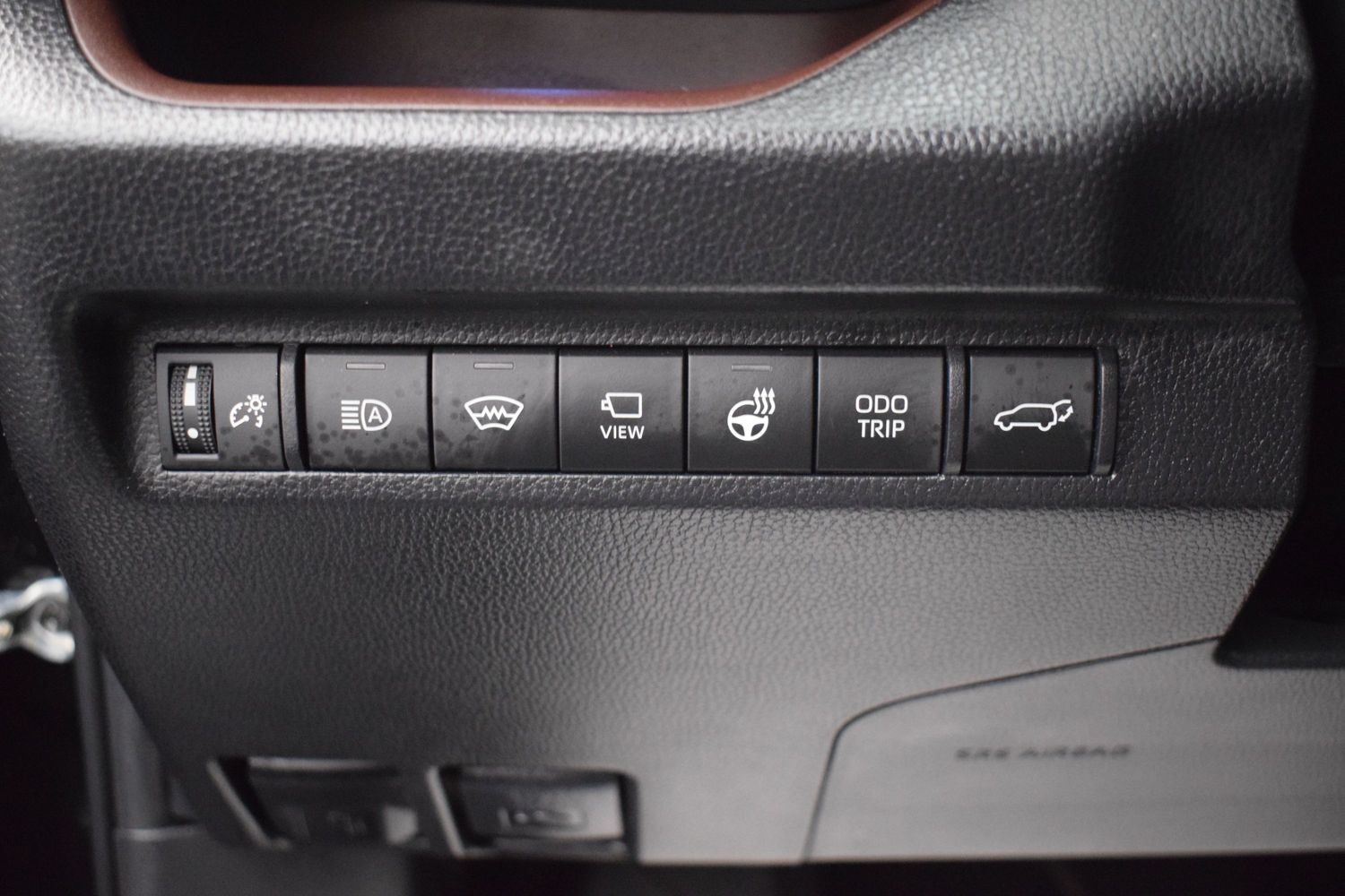 Used 2023 Toyota RAV4 Limited AWD/4WD image 19