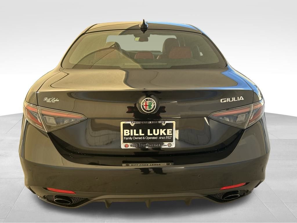 New 2025 Alfa Romeo Giulia image 4