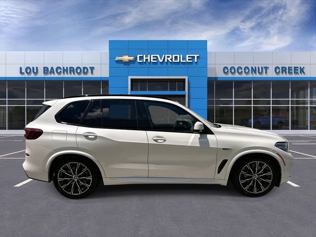 Used 2022 BMW X5 xDrive45e w/ M Sport Package AWD/4WD image 9