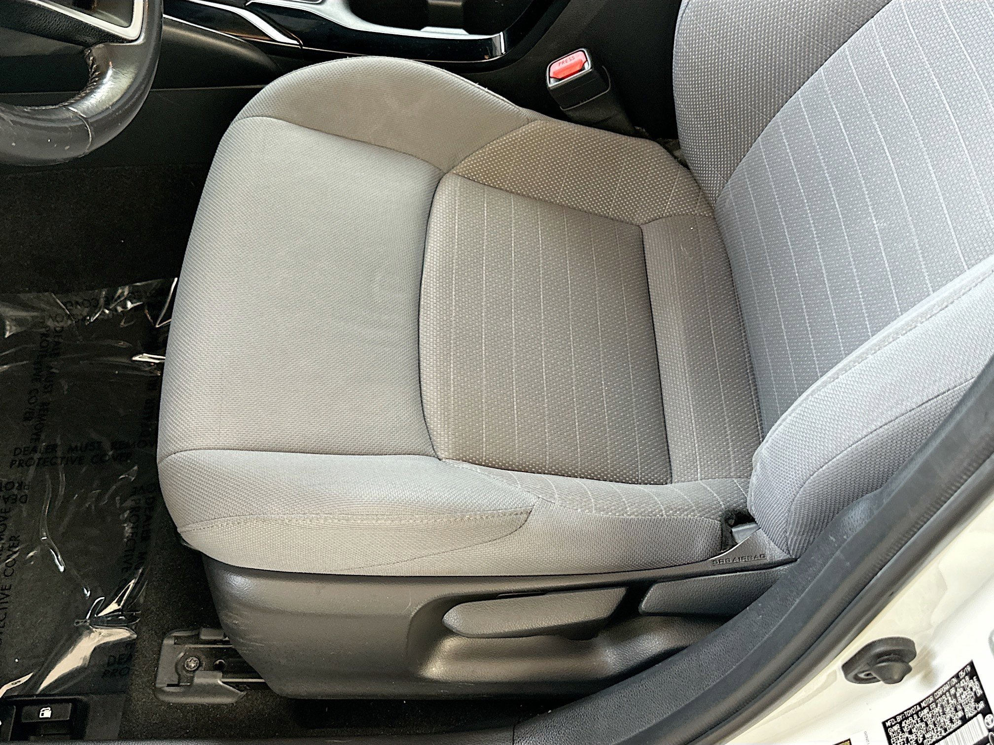 Used 2020 Toyota Corolla SE FWD image 18