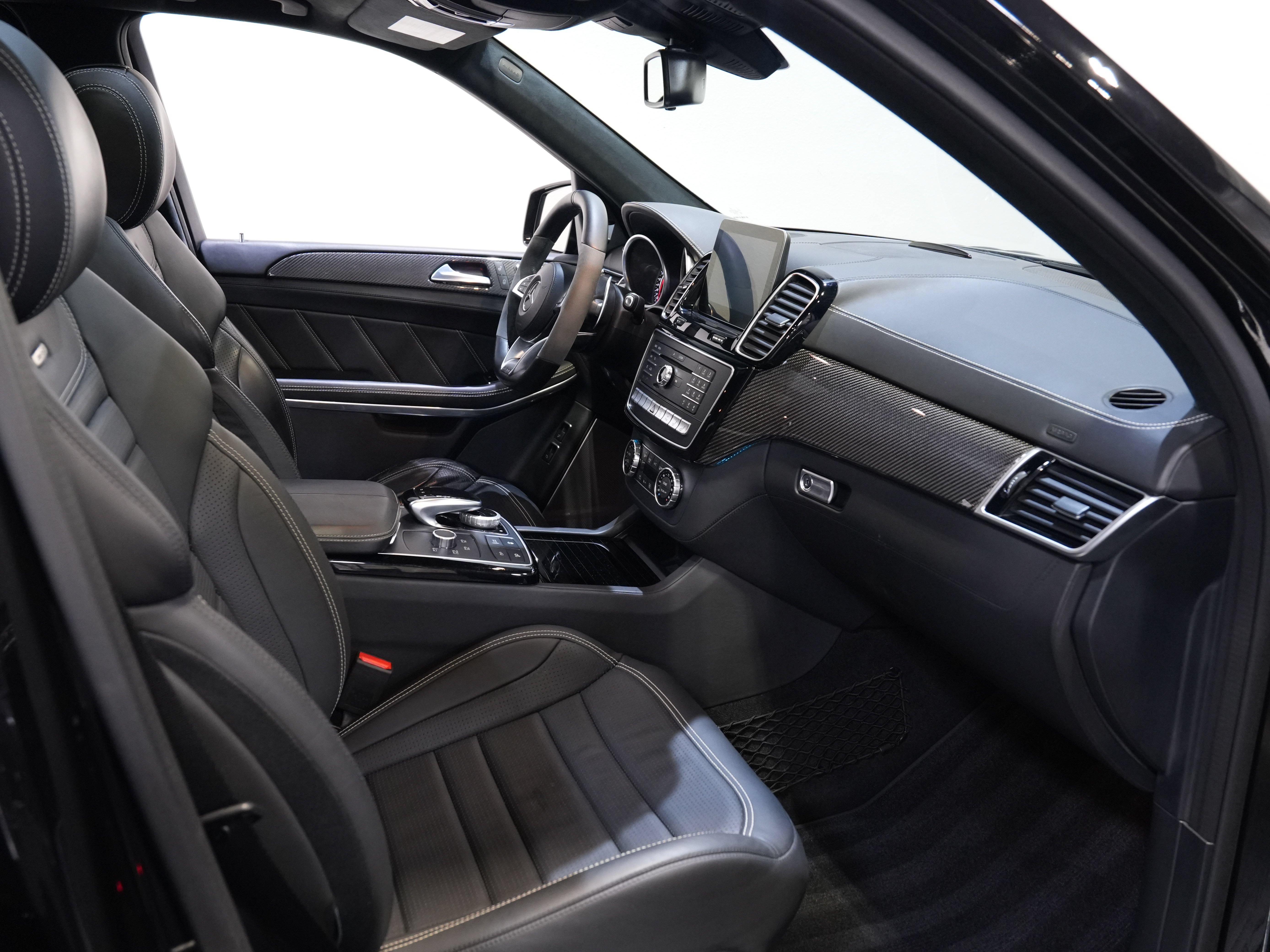 Used 2017 Mercedes-Benz GLS 63 AMG 4MATIC image 35
