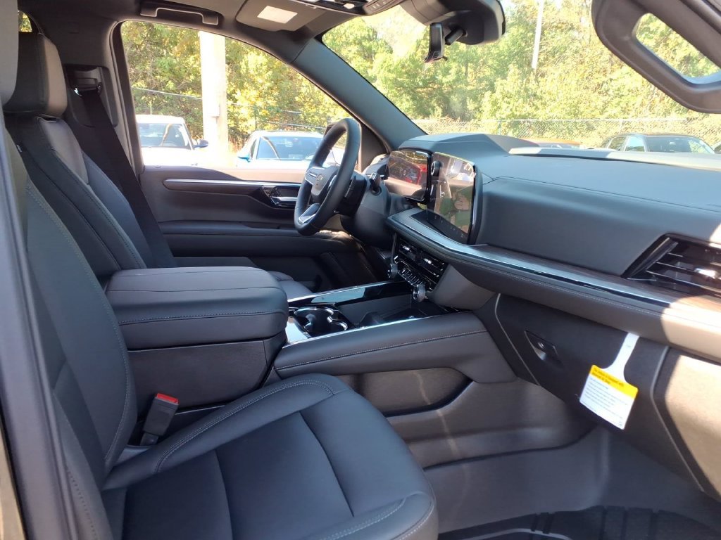 New 2027 Chevrolet Tahoe Z71 w/ Z71 Off-Road Package AWD/4WD image 17