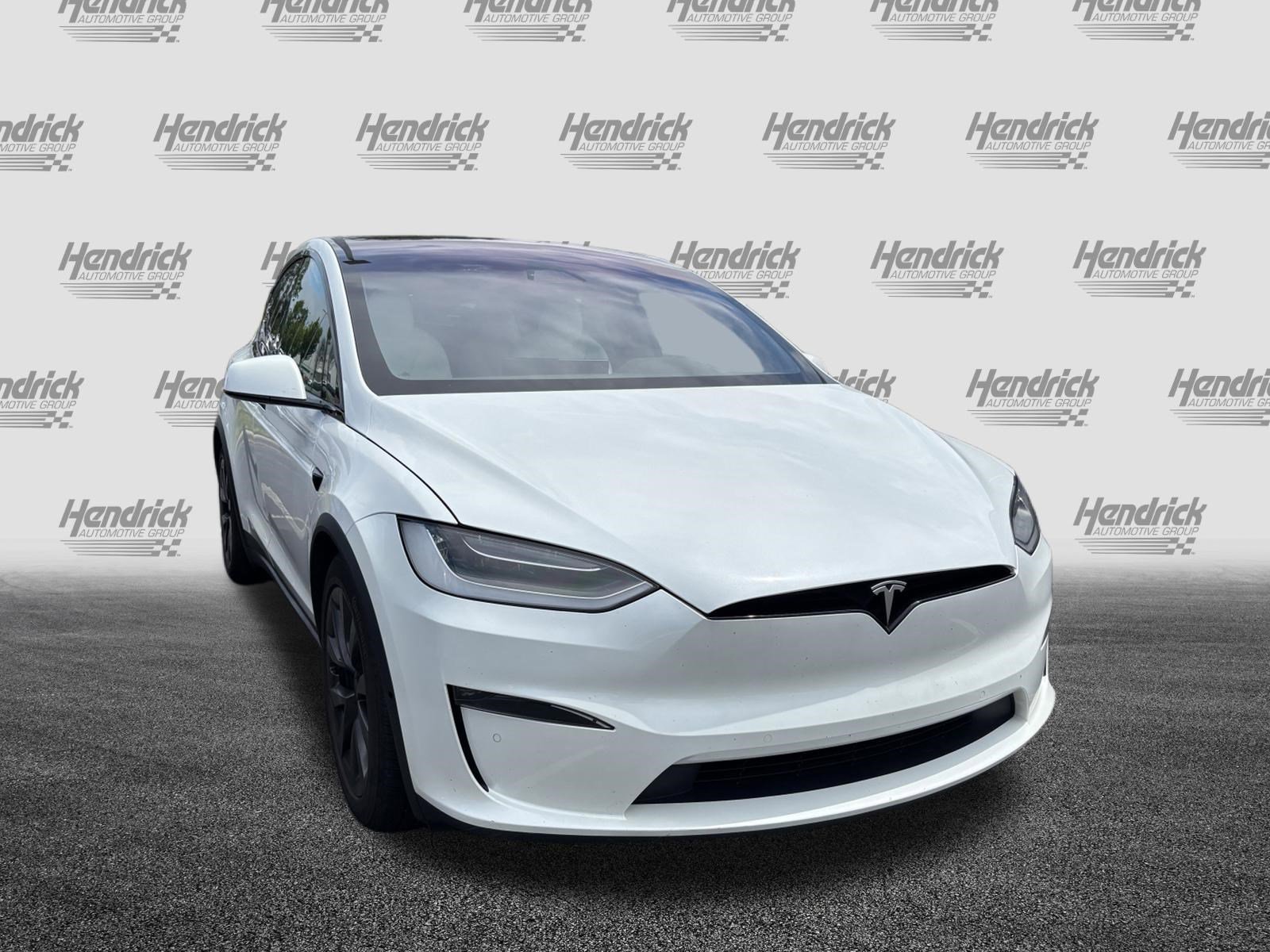 Used 2022 Tesla Model X Plaid AWD/4WD image 2
