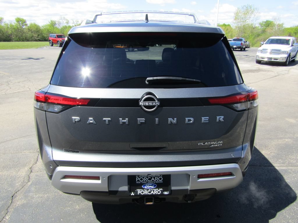 Used 2025 Nissan Pathfinder Platinum w/ Cargo Package AWD/4WD image 10