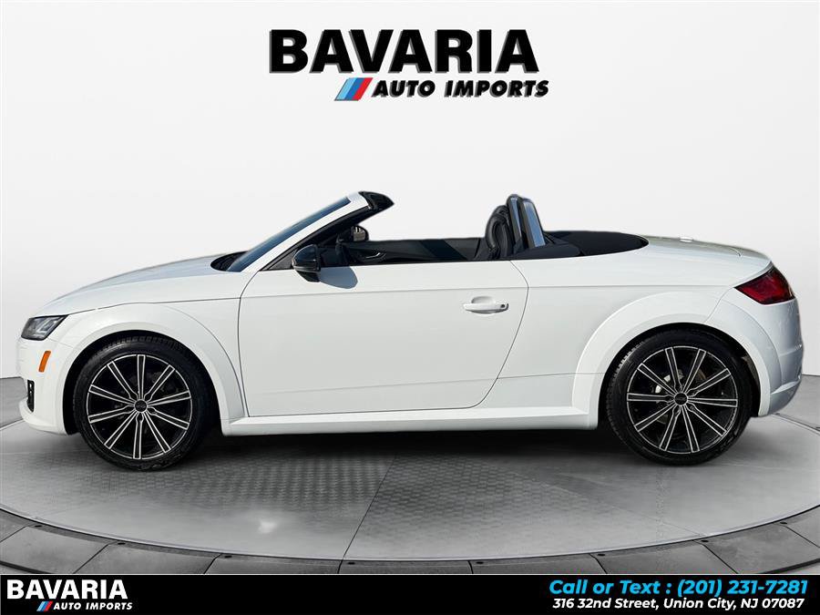 Used 2017 Audi TT 2.0T w/ Technology Package AWD/4WD image 2
