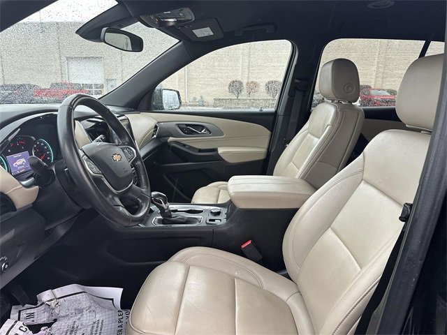 Certified 2022 Chevrolet Traverse LT image 18