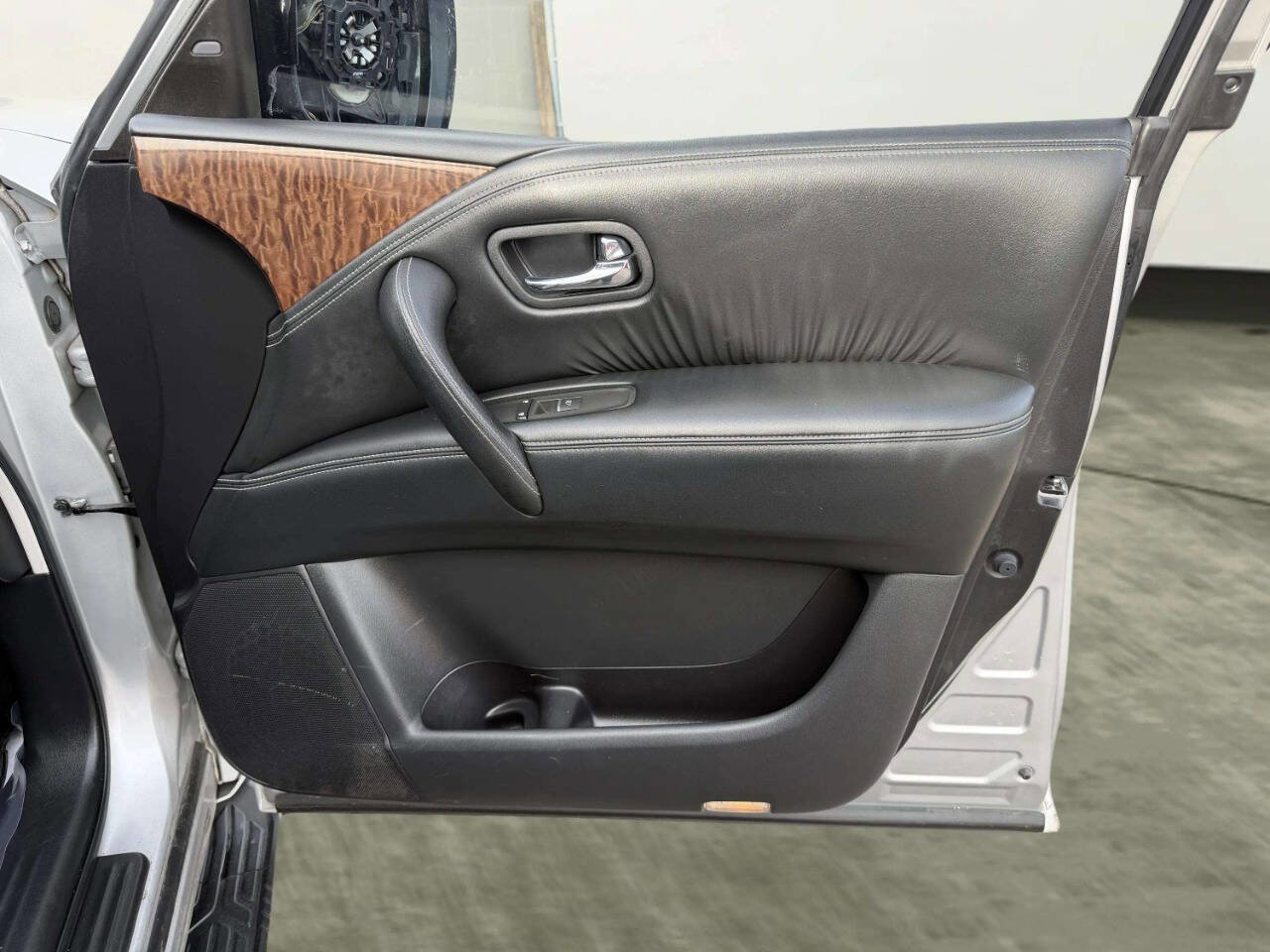 Used 2017 Nissan Armada SL w/ Technology Package image 34