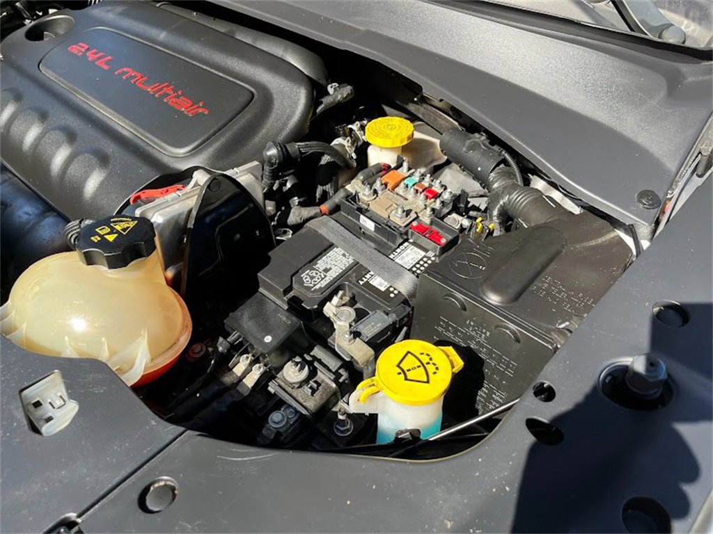 Used 2019 Jeep Compass Limited w/ Safety & Security Group image 30