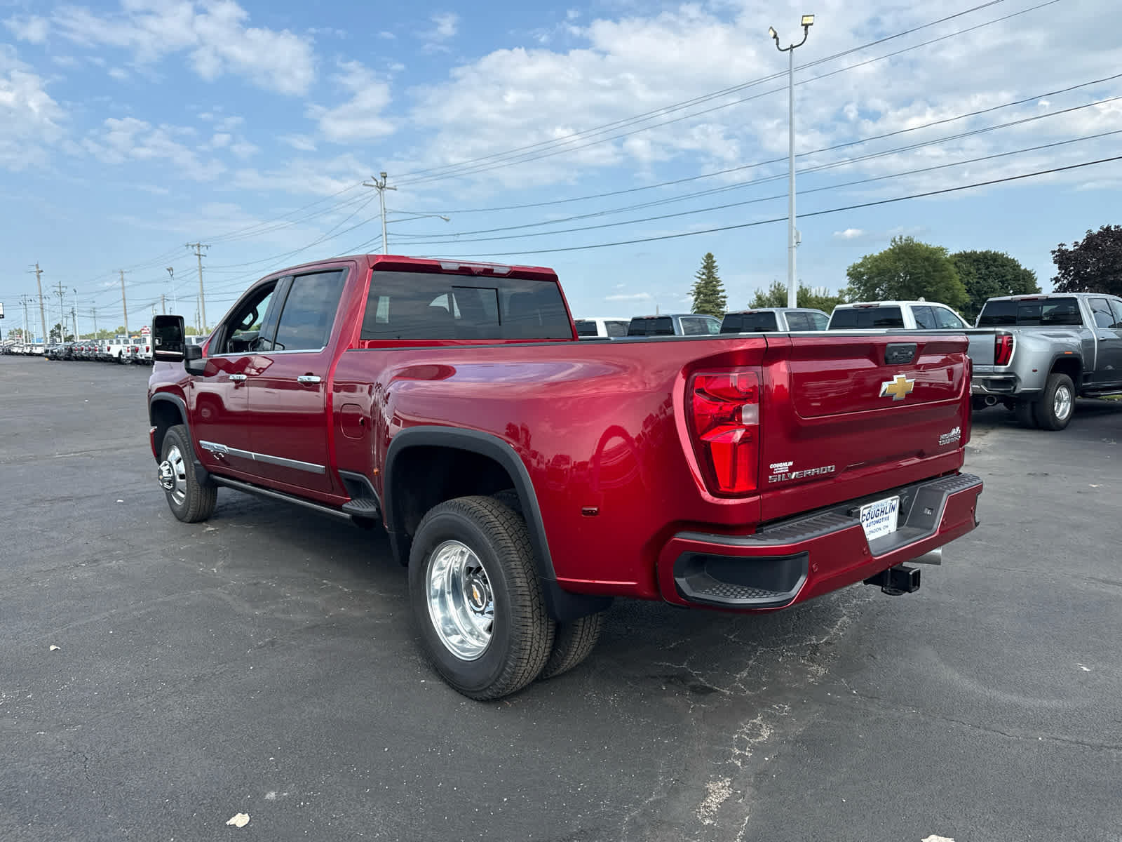 New 2026 Chevrolet Silverado 3500 High Country w/ High Country Premium Package AWD/4WD image 3