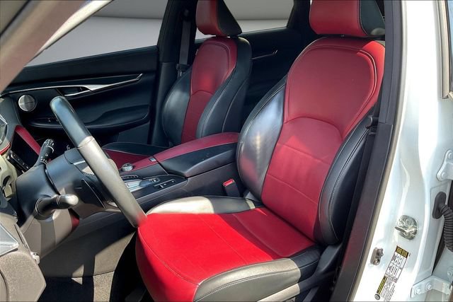 Used 2023 INFINITI QX50 Sport FWD image 23