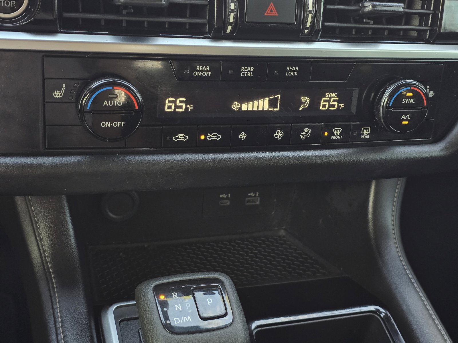 Used 2024 Nissan Pathfinder SV image 20