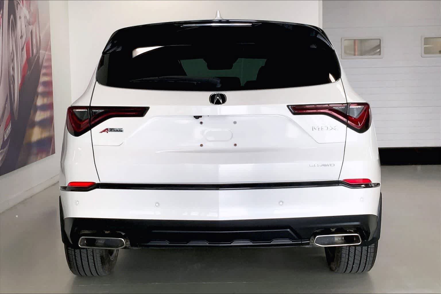 Used 2022 Acura MDX A-Spec AWD/4WD image 5