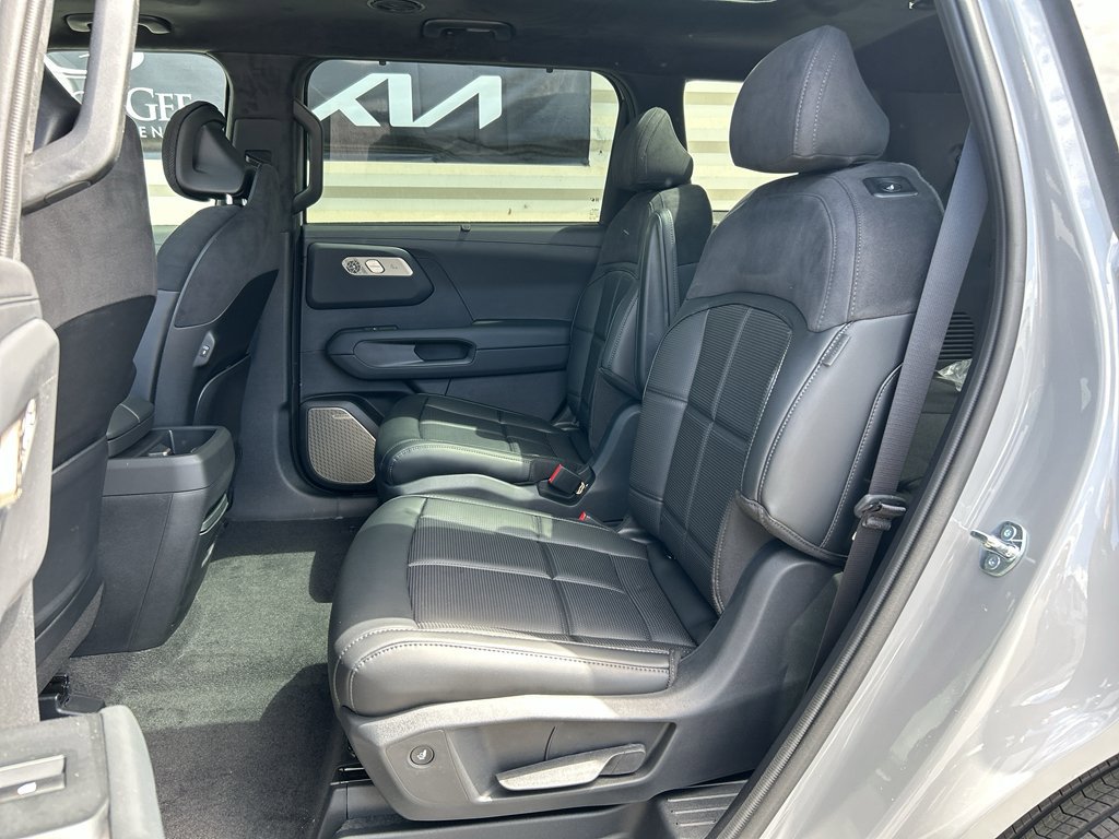 New 2027 Kia Telluride X-Line SX Prestige AWD/4WD image 12