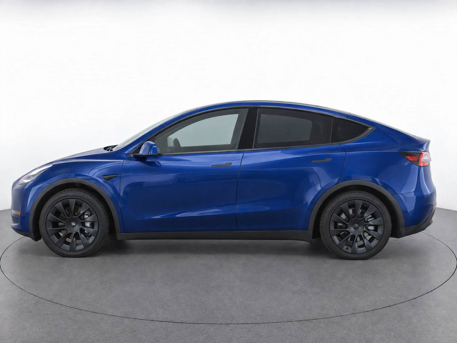 Used 2021 Tesla Model Y Long Range AWD/4WD image 6