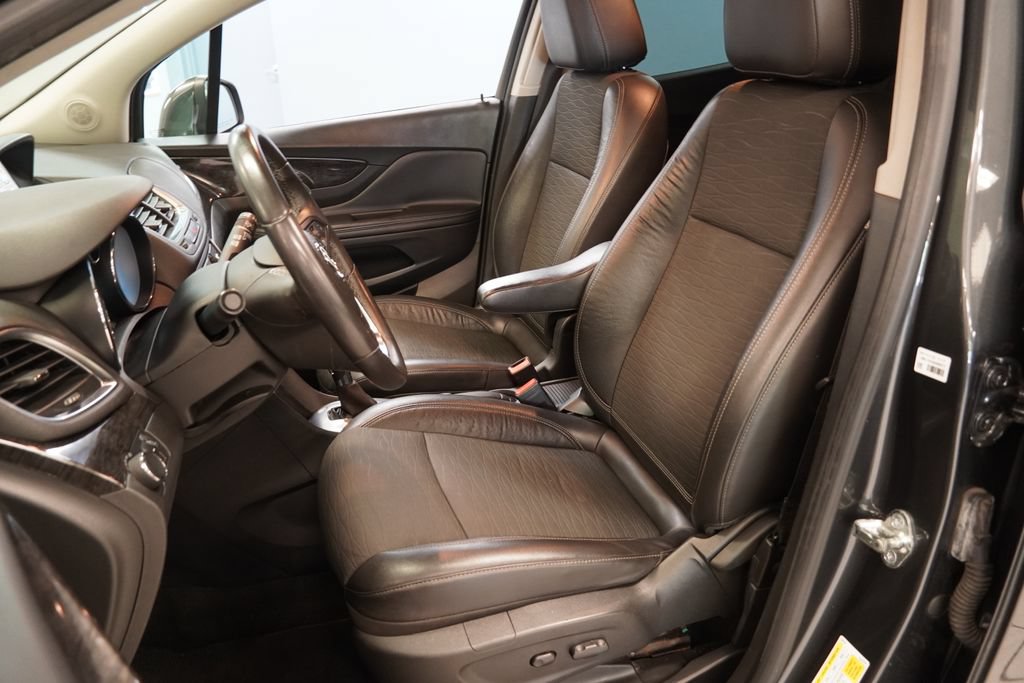 Used 2016 Buick Encore AWD image 3