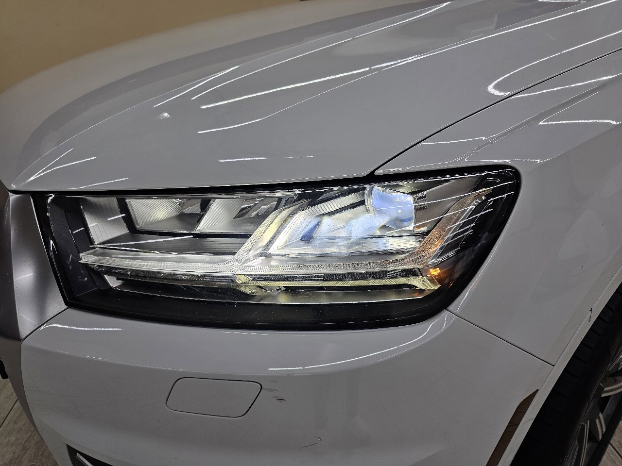 Used 2018 Audi Q7 3.0T Prestige w/ Prestige Package image 10