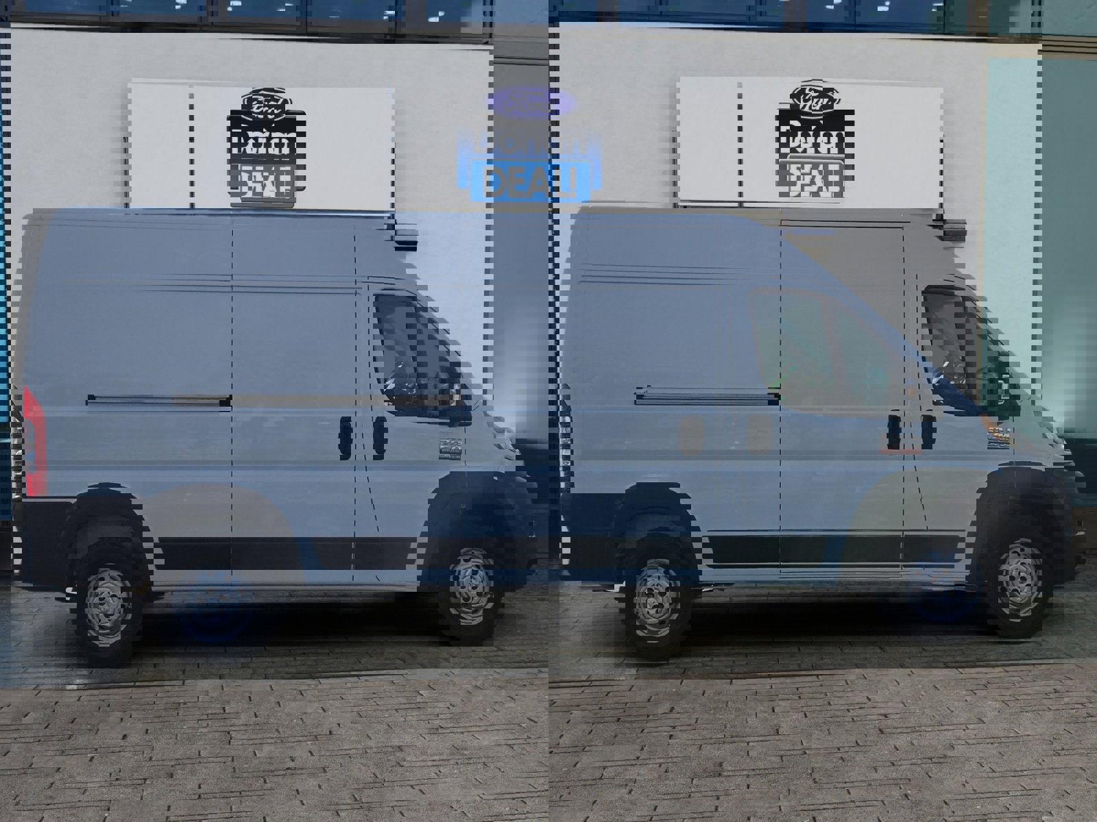 Used 2016 RAM ProMaster 2500 FWD image 2