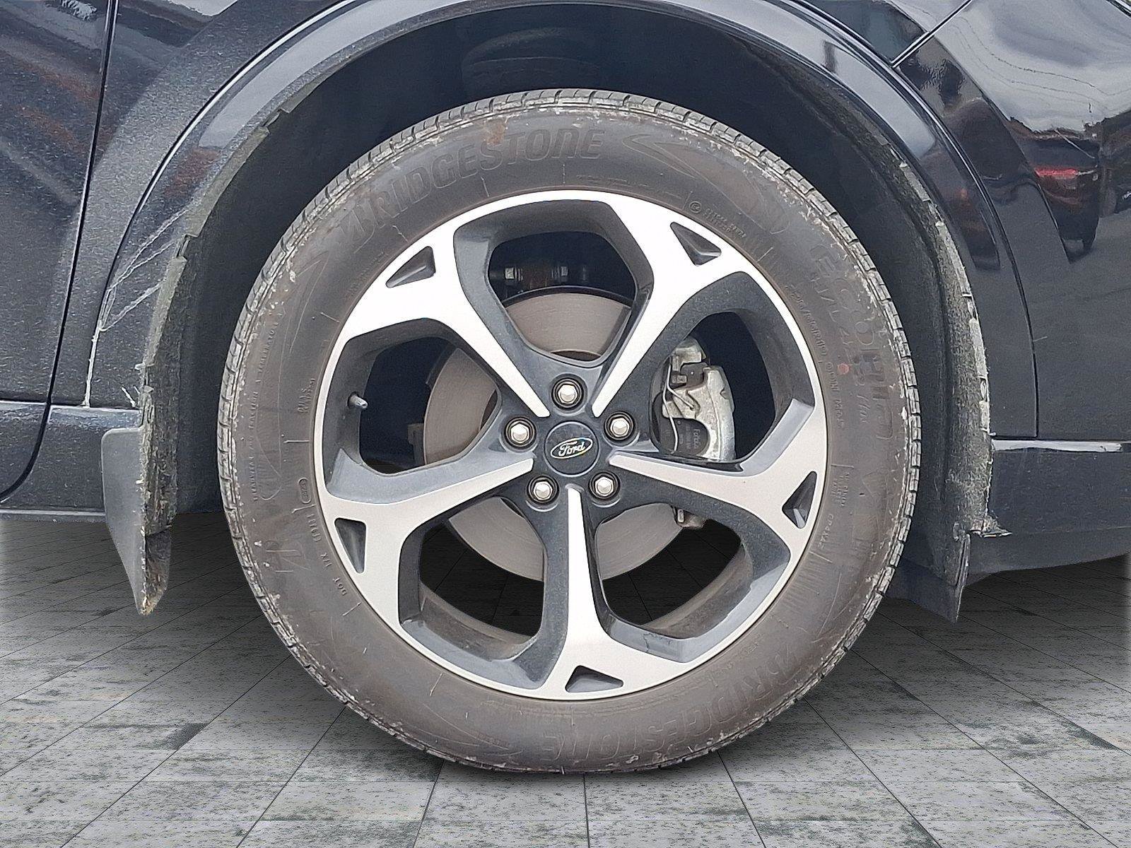 Used 2023 Ford Escape ST-Line Select w/ Tech Pack #2 AWD/4WD image 8