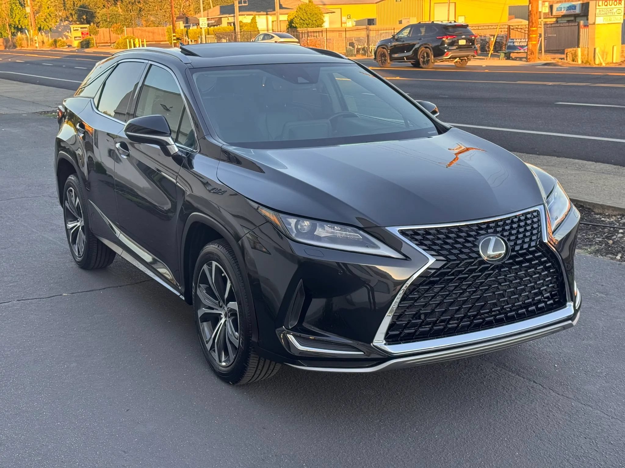 Used 2022 Lexus RX 350 FWD w/ Premium Package image 8
