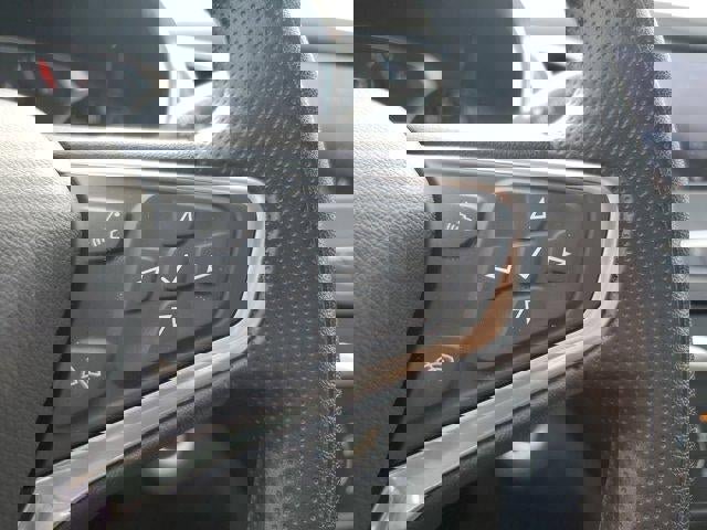 Used 2023 Chevrolet Equinox LT image 21