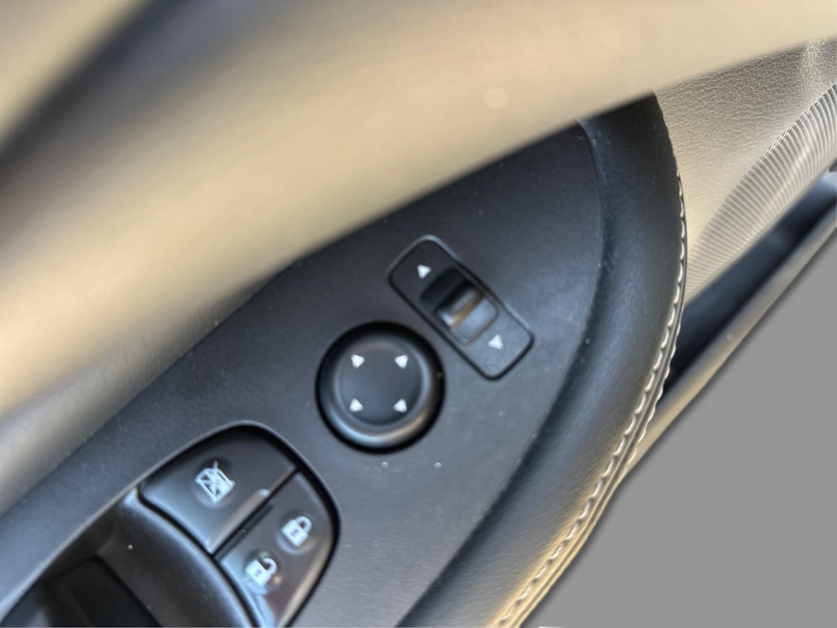 Used 2019 Nissan Murano SV AWD/4WD image 28