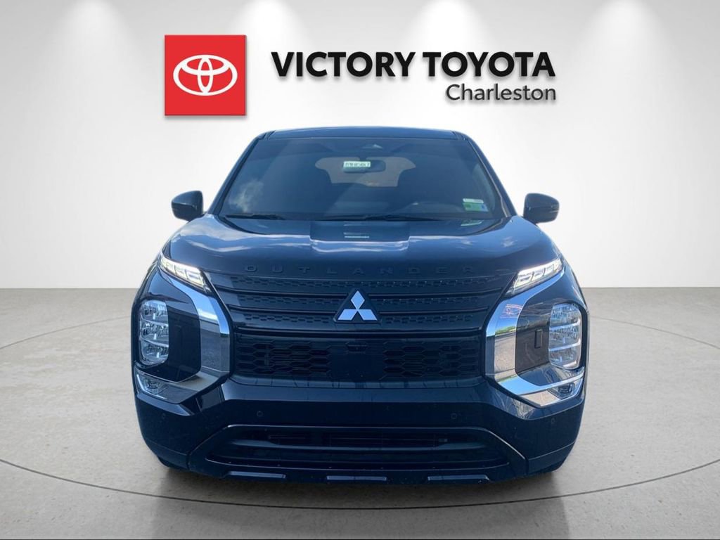 Used 2024 Mitsubishi Outlander SE Black Edition AWD/4WD image 8
