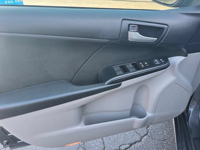 Used 2012 Toyota Camry LE FWD image 10