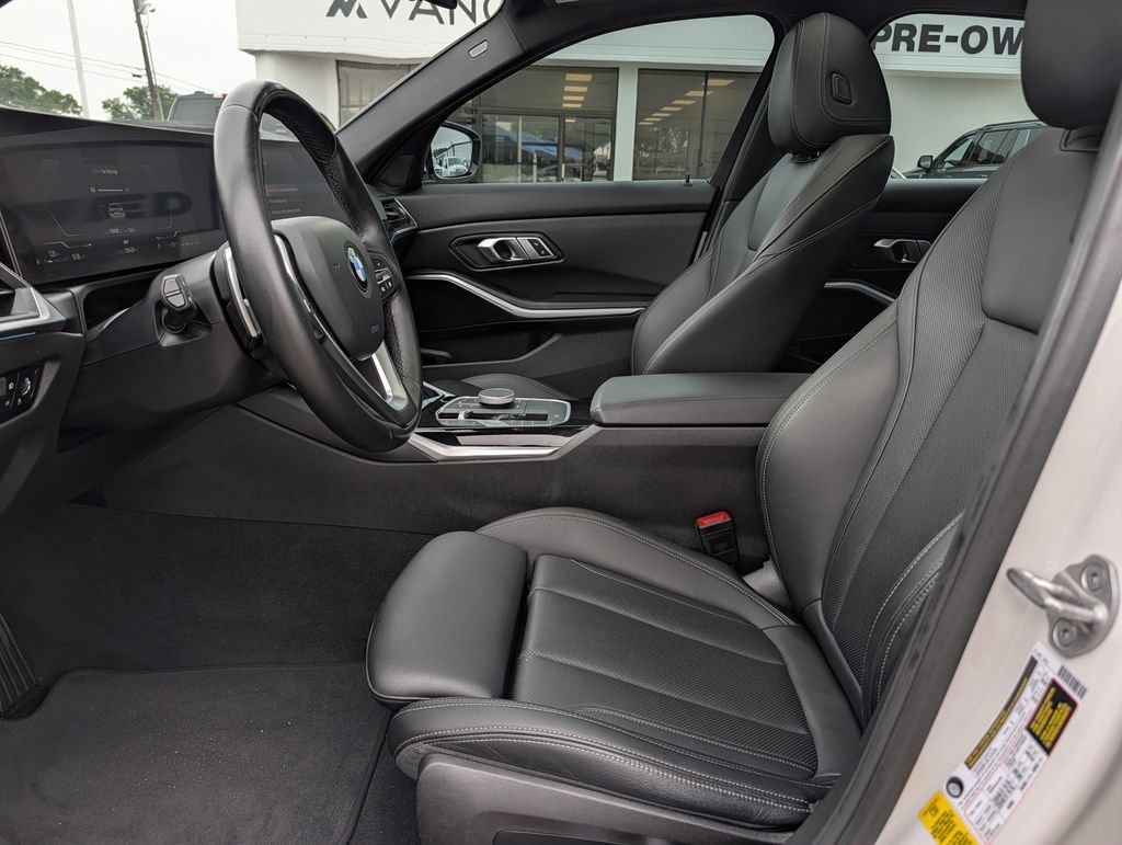 Used 2023 BMW 330i Sedan RWD image 28