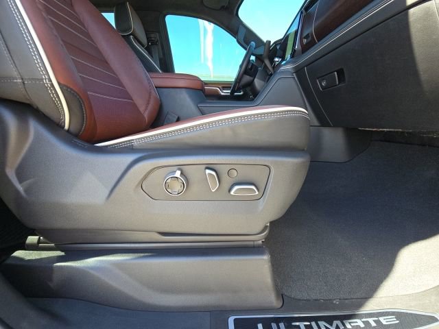 Used 2025 GMC Sierra 2500 Denali Ultimate image 19