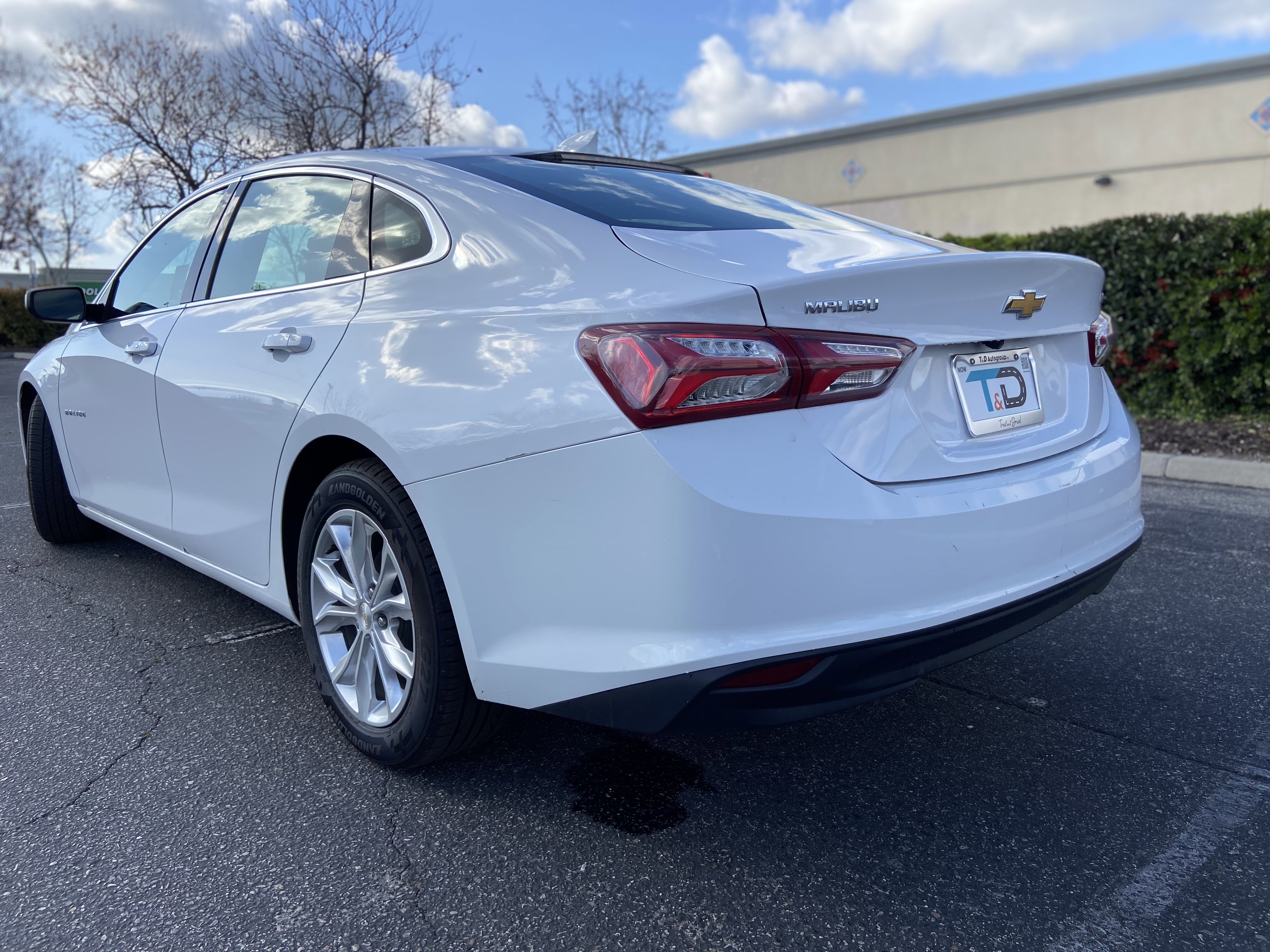 Used 2021 Chevrolet Malibu LT image 17