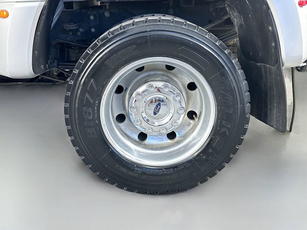 Used 2018 Ford F450 Platinum w/ Platinum Ultimate Package AWD/4WD image 35