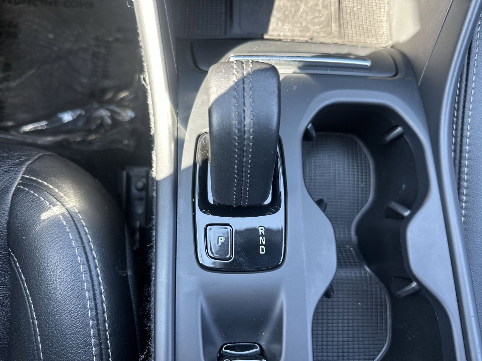 Used 2020 Volvo XC40 T5 Momentum w/ Protection Package Premier AWD/4WD image 29