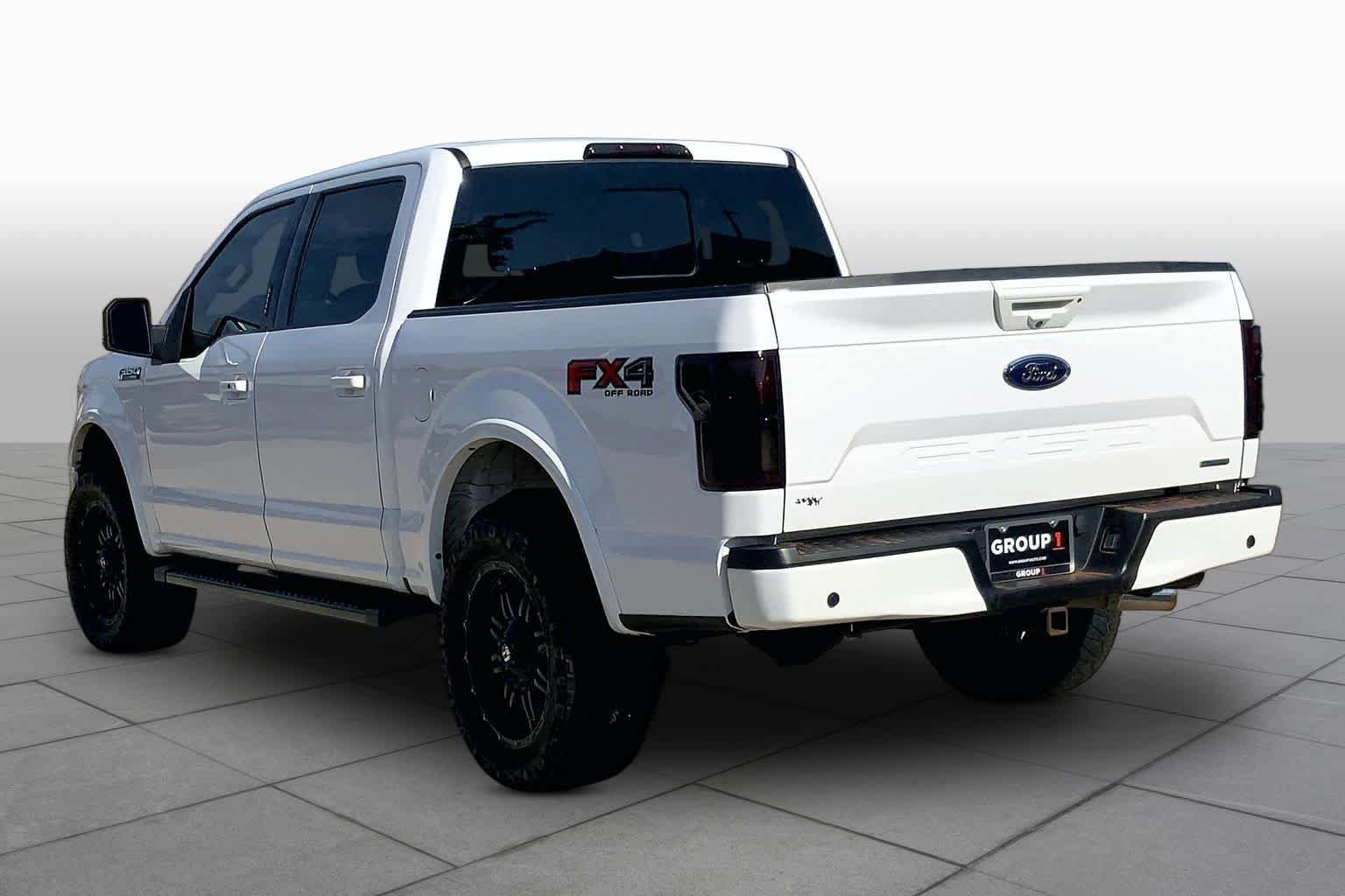 Used 2018 Ford F150 Lariat w/ Equipment Group 502A Luxury AWD/4WD image 12