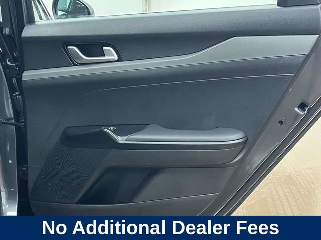 Used 2023 Kia K5 LXS FWD image 22